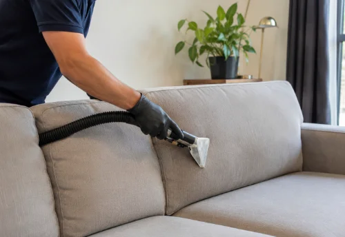 Nettoyage de canapé en profondeur à Saint-Bresson